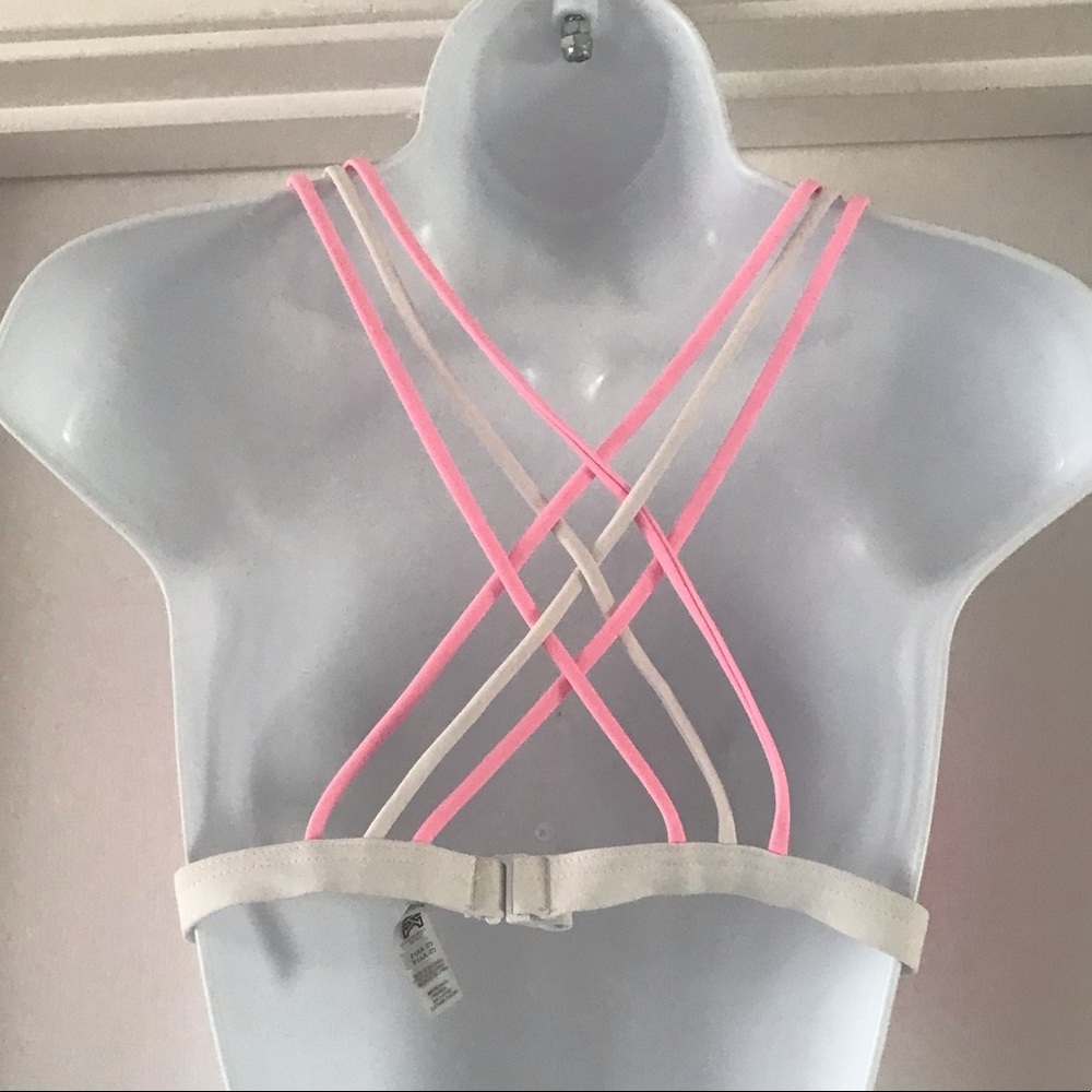 Pink Triangle Color Block Bikini Top - Picture 3 of 6